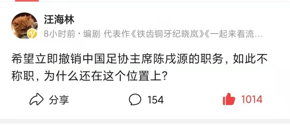 長眠於地球深處的庞大怪獸一一甦醒，全球堕入天崩地裂的毀滅危機。人類生死的最終關鍵，把握在一位怪獸專家的手中……